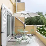 Lazaros *