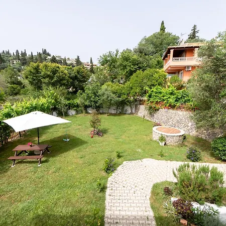 Lazaros Apartamento
