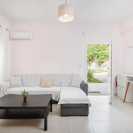 Lazaros Apartament Gouvia
