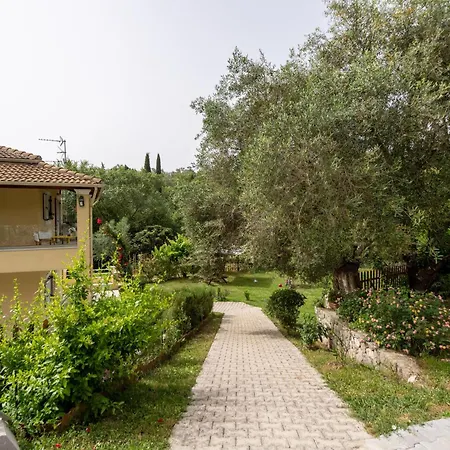 Lazaros Appartement Gouviá